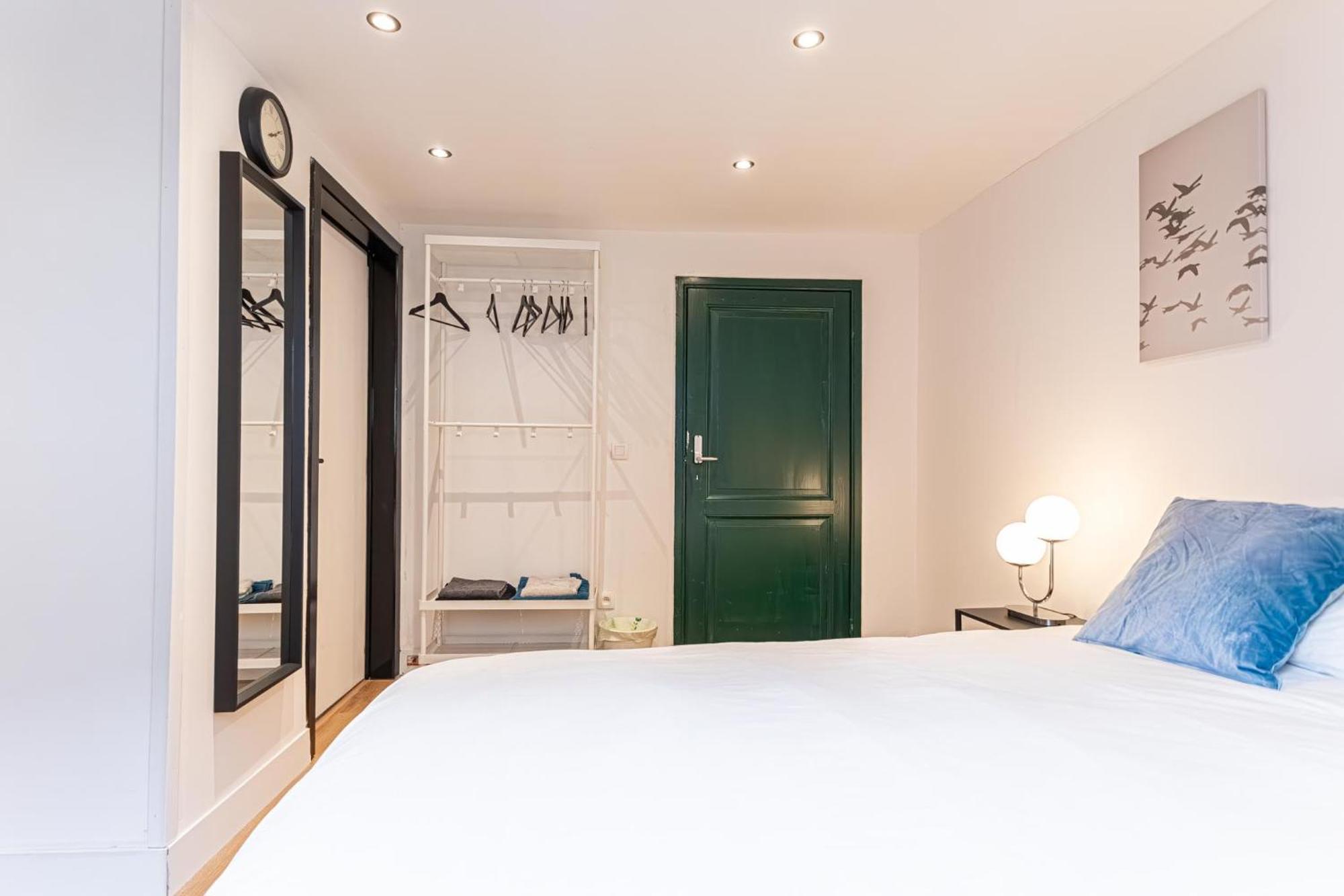 Spacious Shared 5Br Apt In The Heart Of Gent Екстер'єр фото