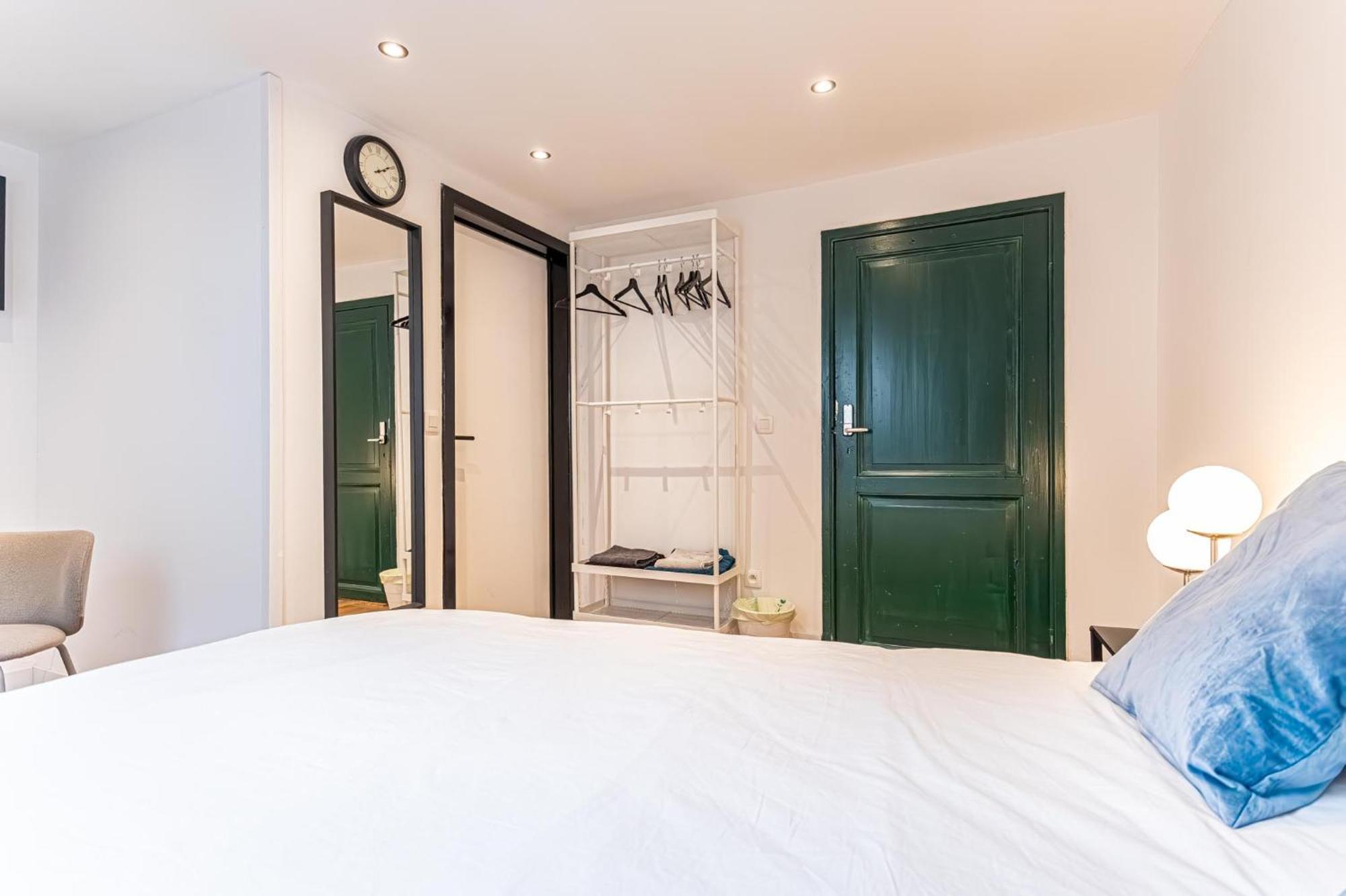 Spacious Shared 5Br Apt In The Heart Of Gent Екстер'єр фото