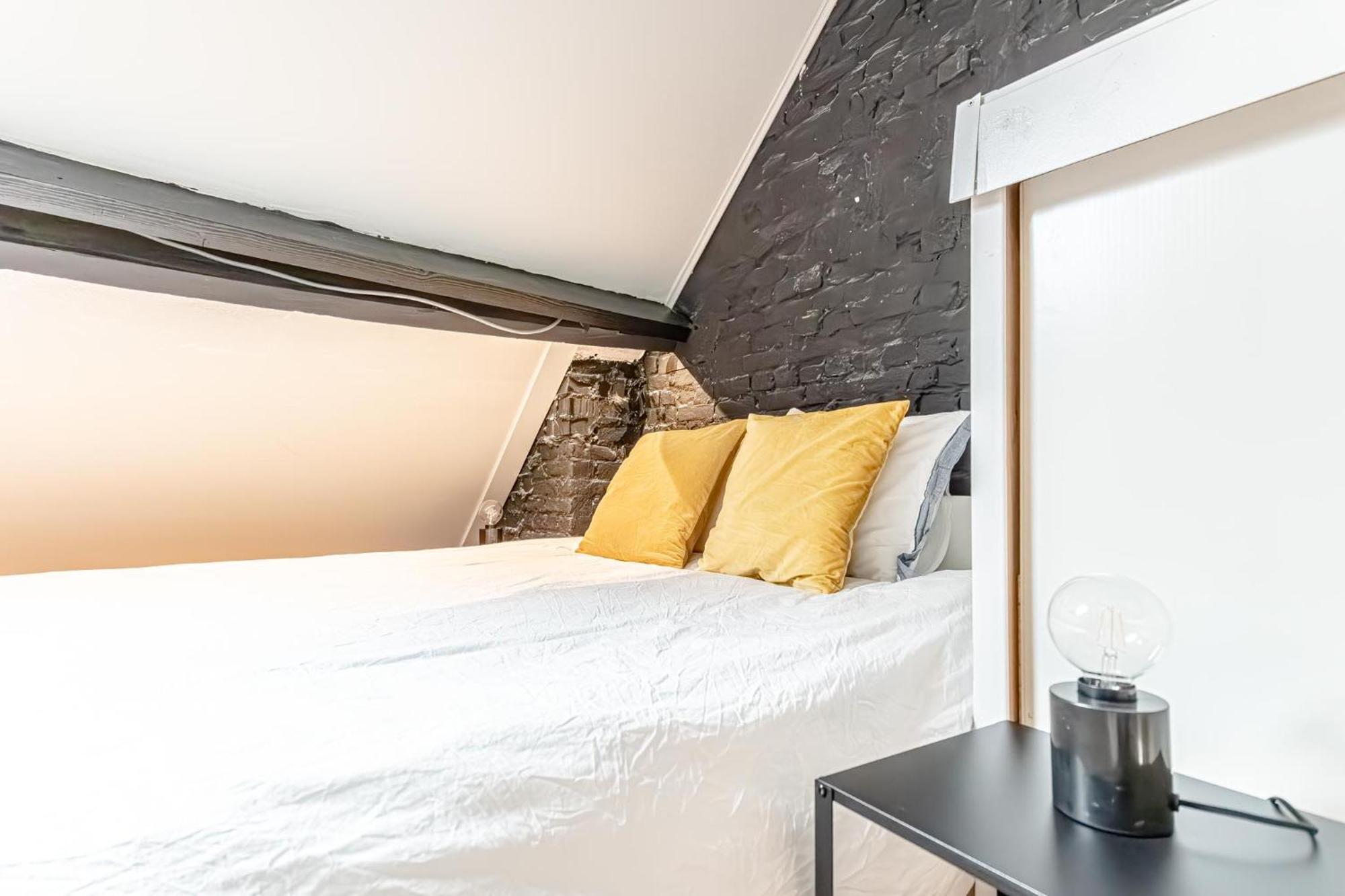 Spacious Shared 5Br Apt In The Heart Of Gent Екстер'єр фото